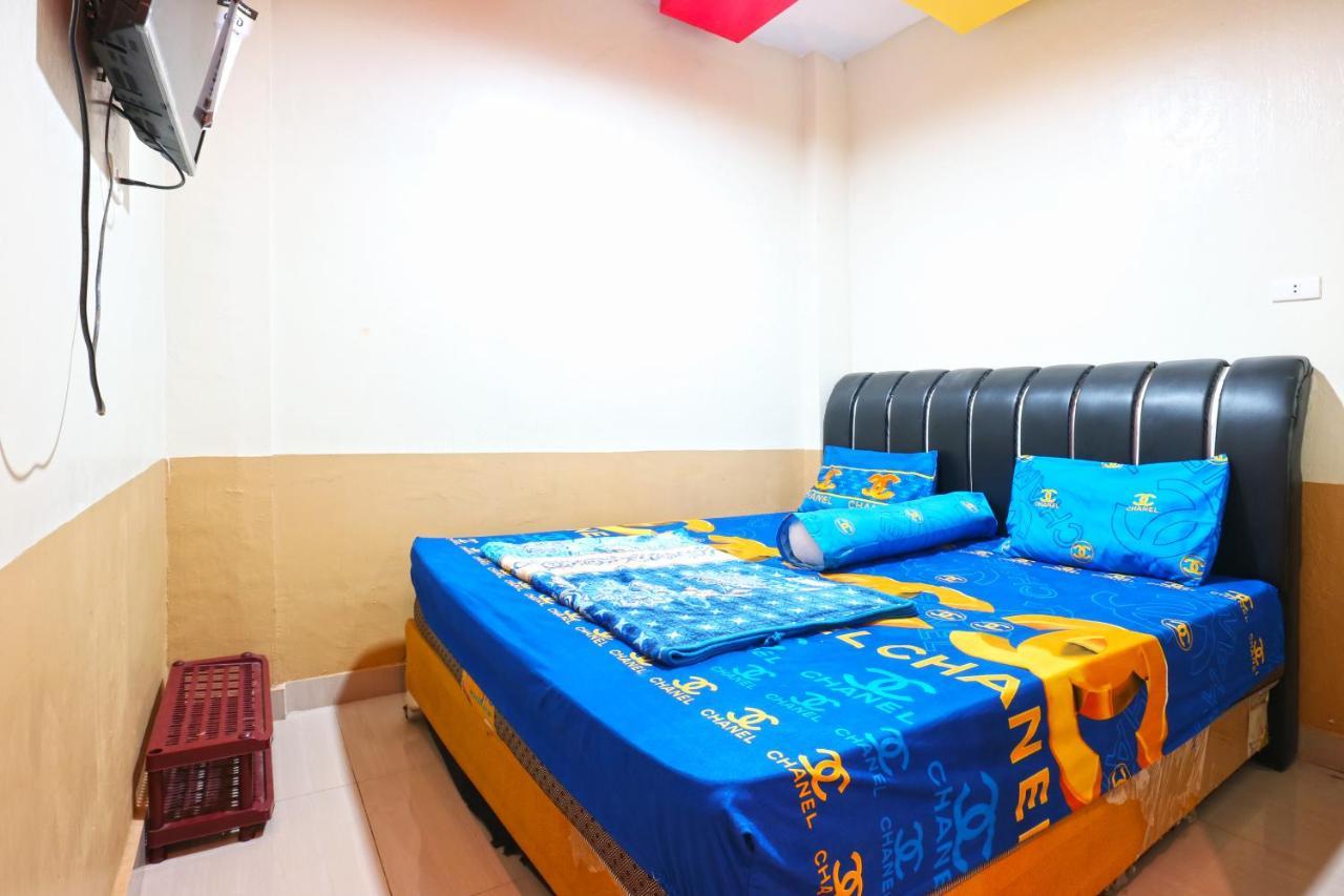 Penginapan Medan Exteriör bild