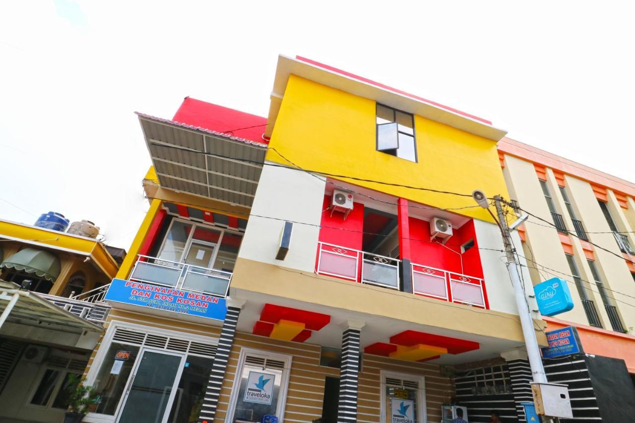 Penginapan Medan Exteriör bild